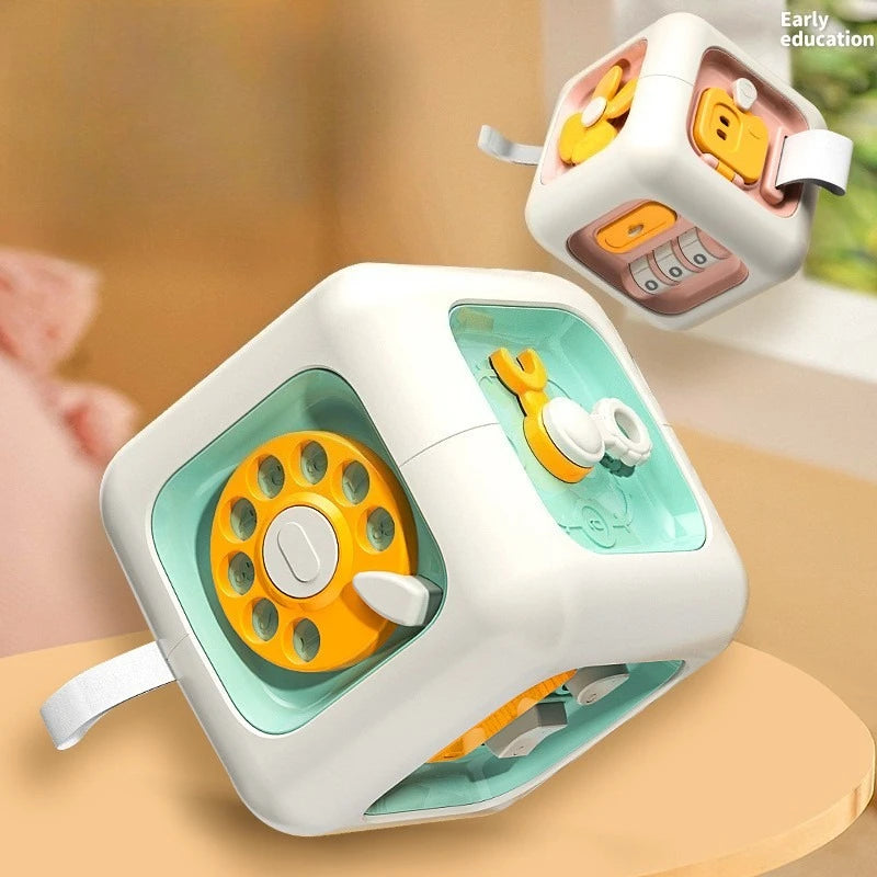 Montessori Busy Cube